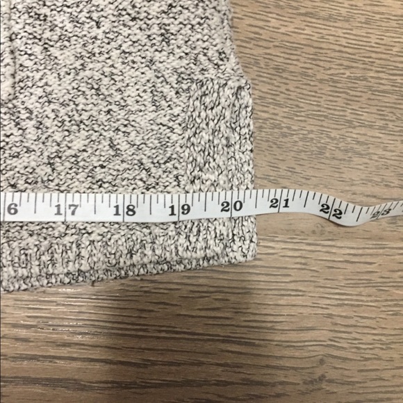 TNA Clarion hoodie Small GUC Marled Grey - Picture 9 of 15